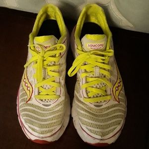 Saucony Progrid Kinvara 3 running shoes